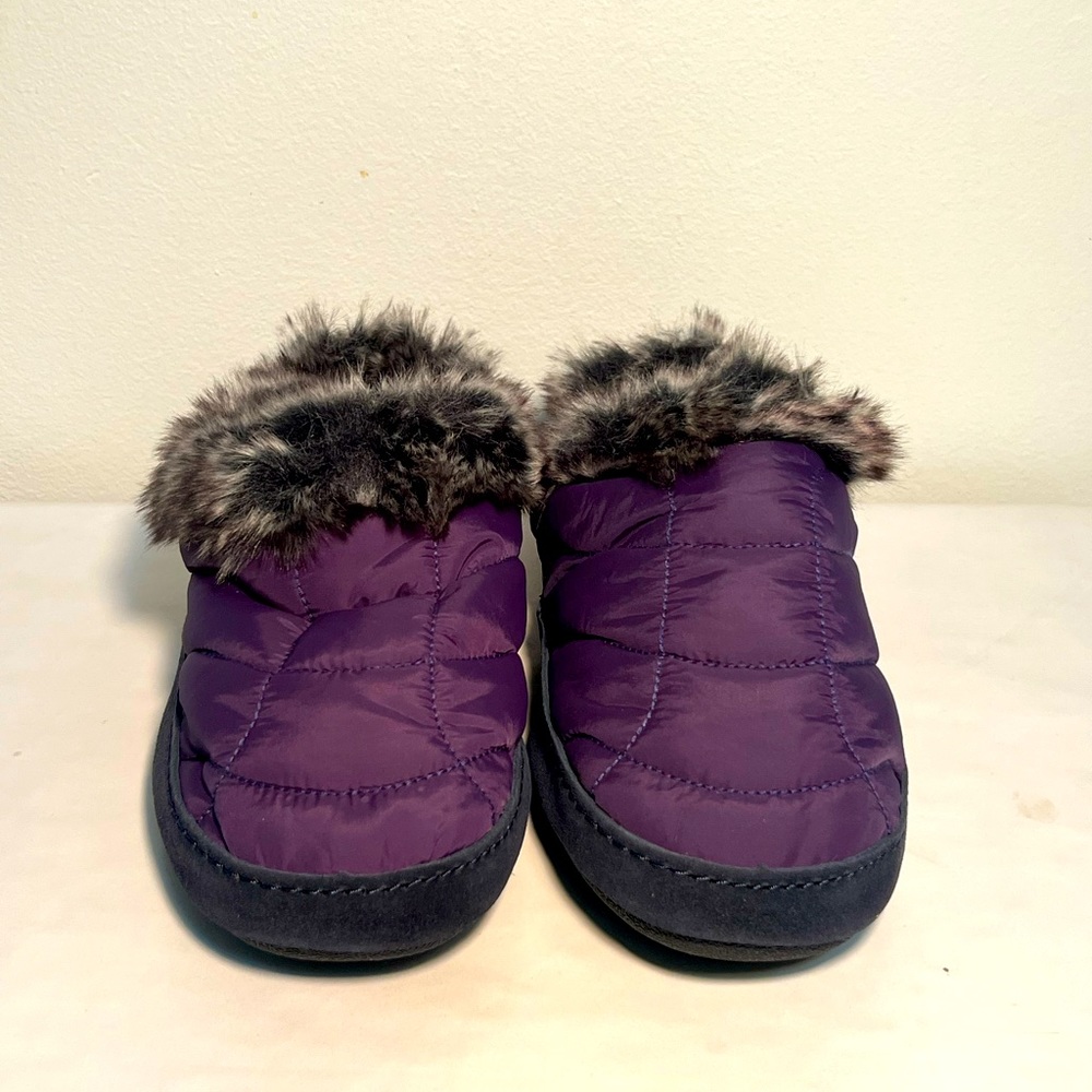 Lands End Faux slippers. Brand new. Size 9.